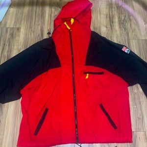 Marlboro medium large windbreaker